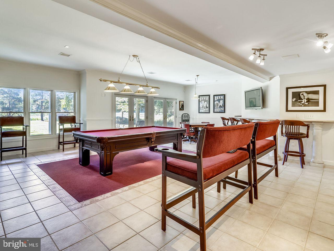 CHURCHTON - Residential