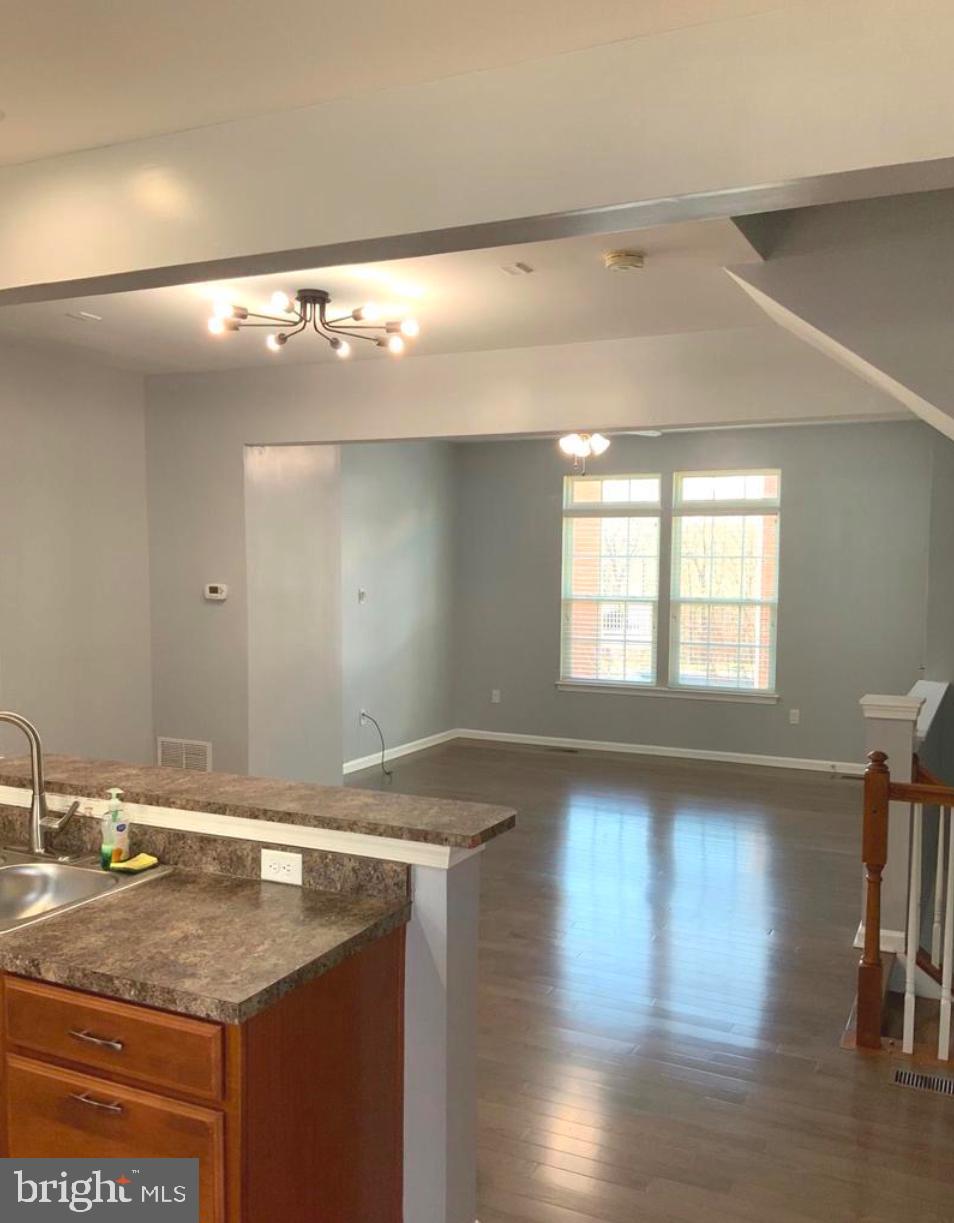 RED RUN VILLA - Residential Lease