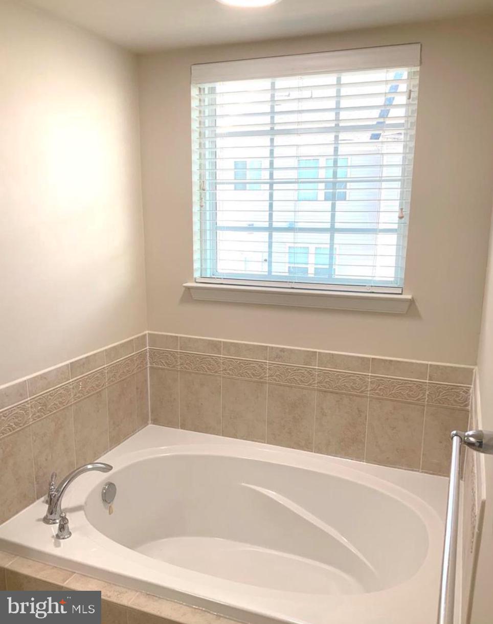 RED RUN VILLA - Residential Lease