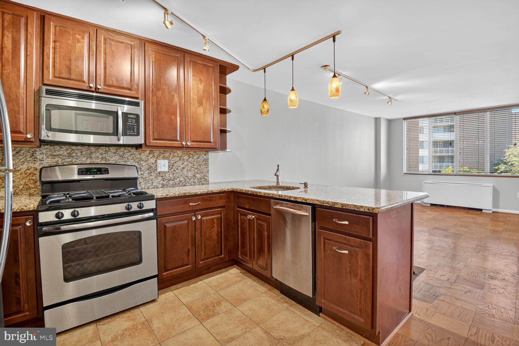 2939 VAN NESS STREET NW 941