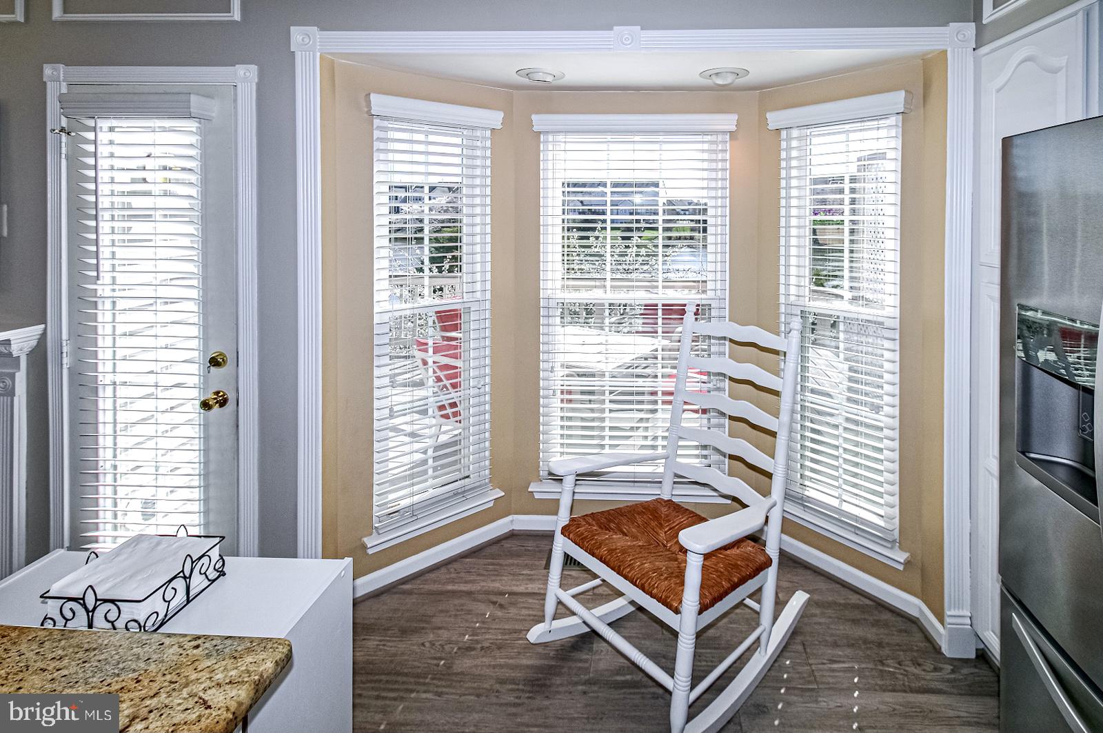 ASHBURN VILLAGE - Residential