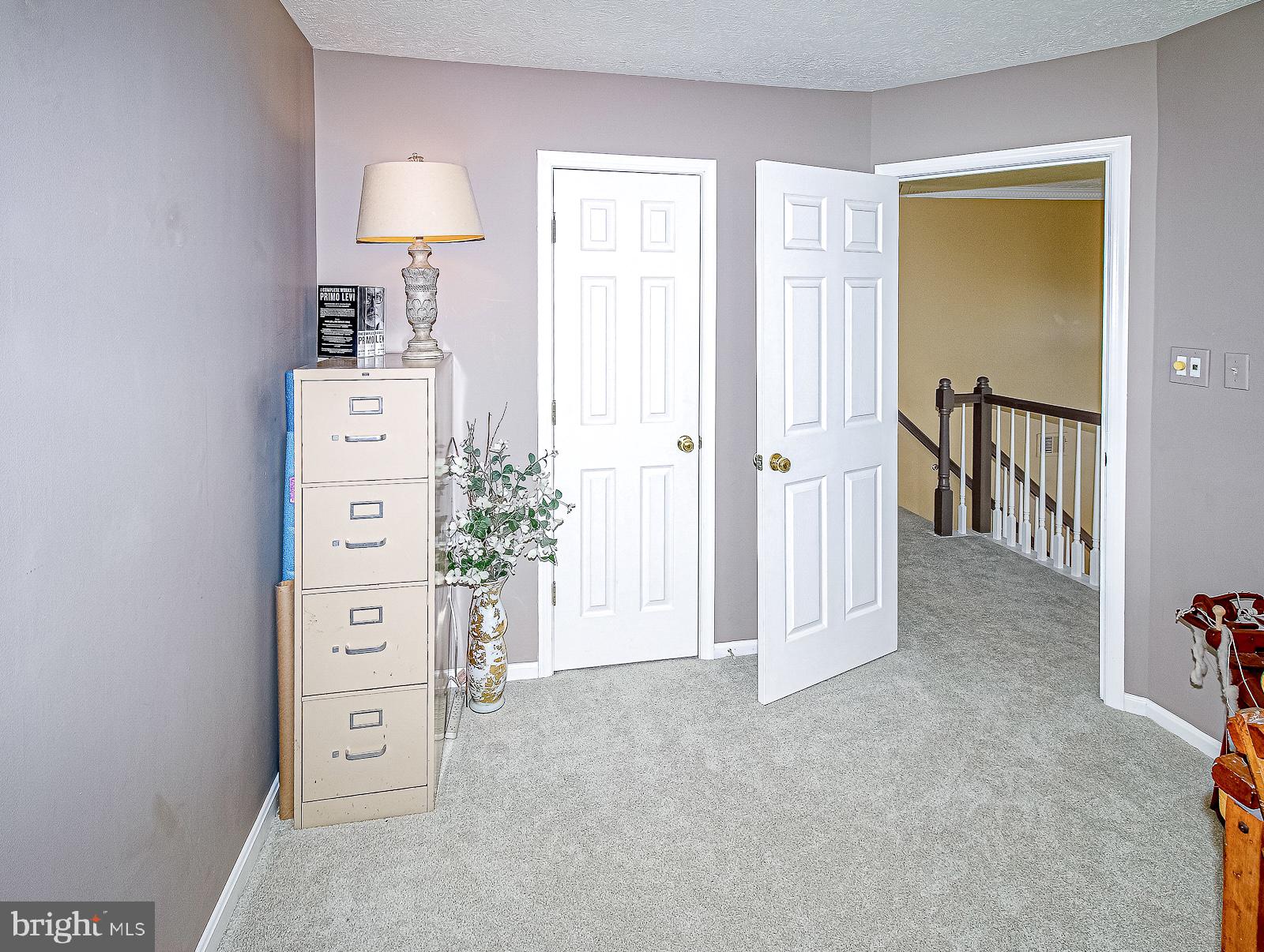 ASHBURN VILLAGE - Residential