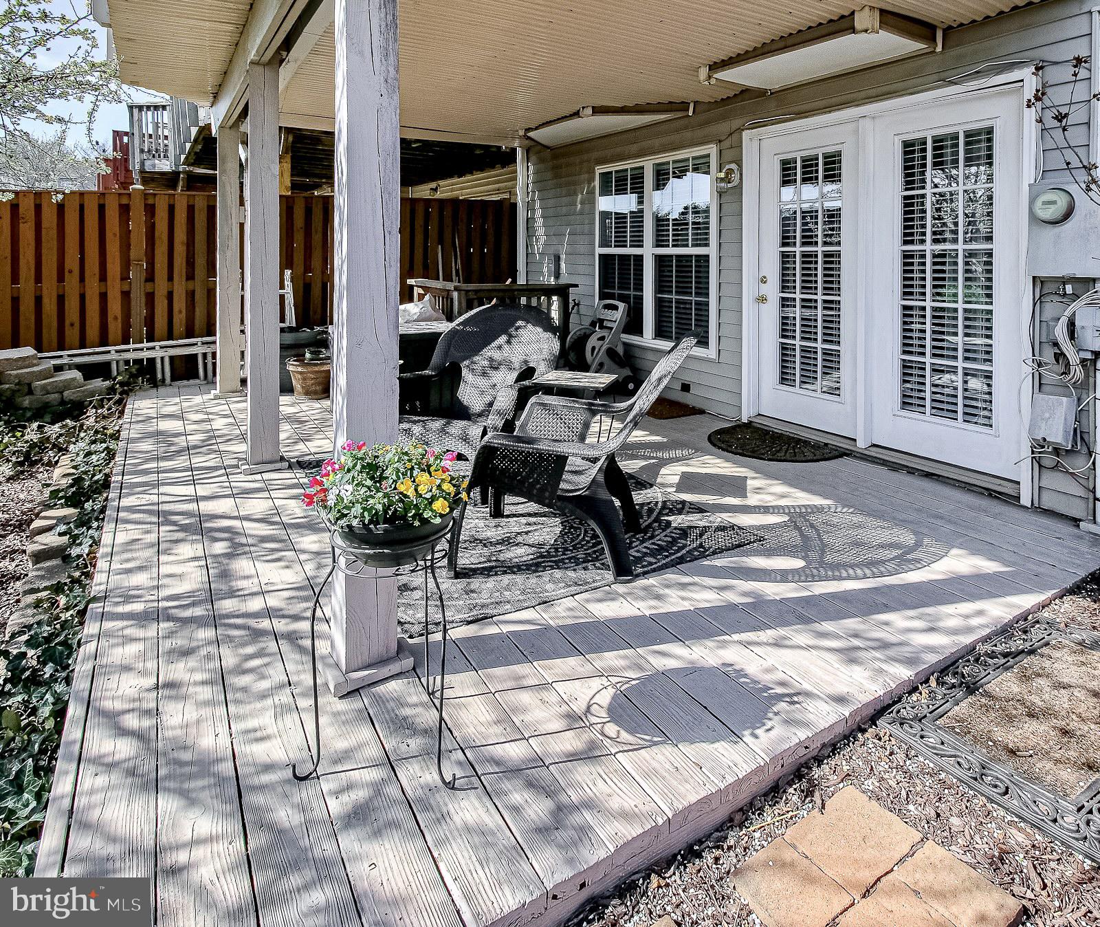 ASHBURN VILLAGE - Residential