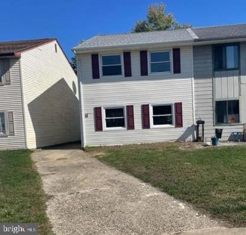 11 FOMAL COURT BLACKWOOD NJ 08012