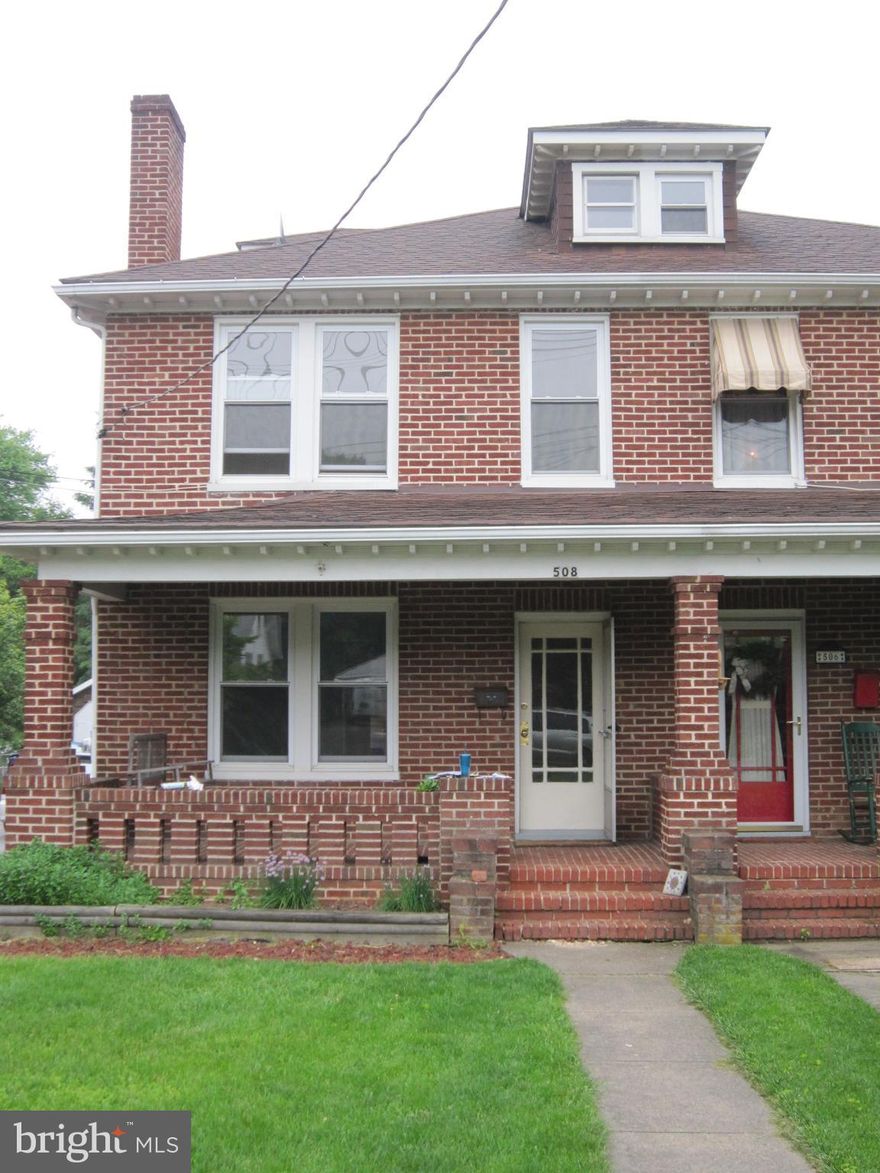 RARE FIND in the City of Frederick. This charming 3BR/1BA duplex has been well maintained. Entering the property from the inviting front porch you will notice the beautiful all wood floors throughout the home. The living room offers a cozy gas fireplace. The dining room area includes an old world hutch that adds historic charm and functionality to the room. The kitchen includes an oven/range, refrigerator, ample cabinet space and a walk in pantry! Enjoy the rear patio and the flower garden in the fully fenced backyard. This property offers plenty of driveway parking and a storage shed in the rear of the house. There is a full sized washer and dryer in the unfinished basement along with room for storage. Additional storage can be found in the walk up attic. Gas heat and window units for AC. Just a short walk to Fort Detrick, Hood College, Baker Park and downtown Frederick, as well as commuter friendly to I-70/I-270/Rt 15. Pets on a case by case basis. Property available Now!. Owner will consider a lease longer than a year. Credit must be above 620 and income must be at least 3 xs the rent gross monthly.|Date available : Available Now!