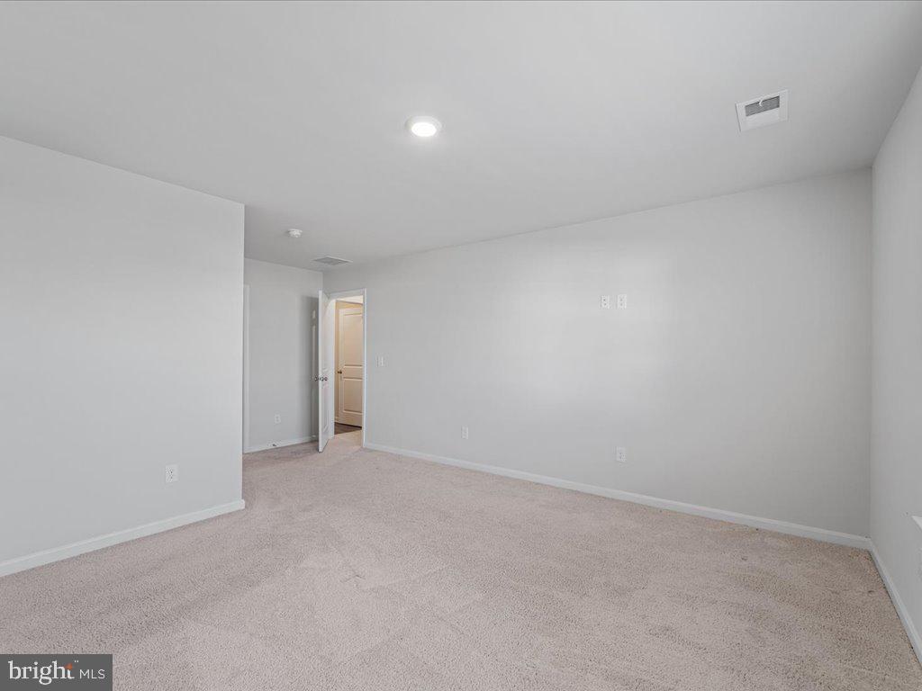 SHENANDOAH CROSSING - Residential Lease