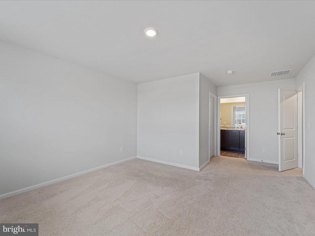 SHENANDOAH CROSSING - Residential Lease