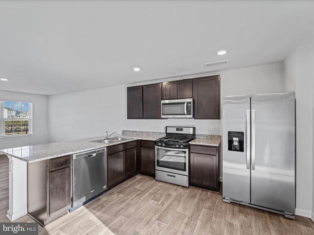 SHENANDOAH CROSSING - Residential Lease