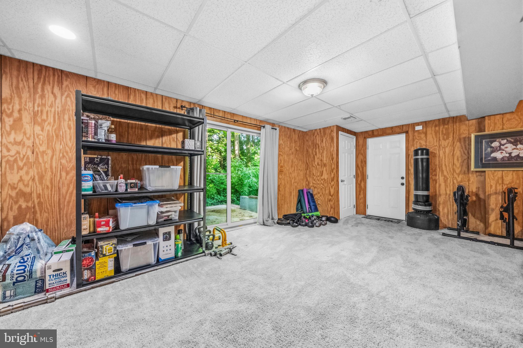 MAXWELL HALL - Residential