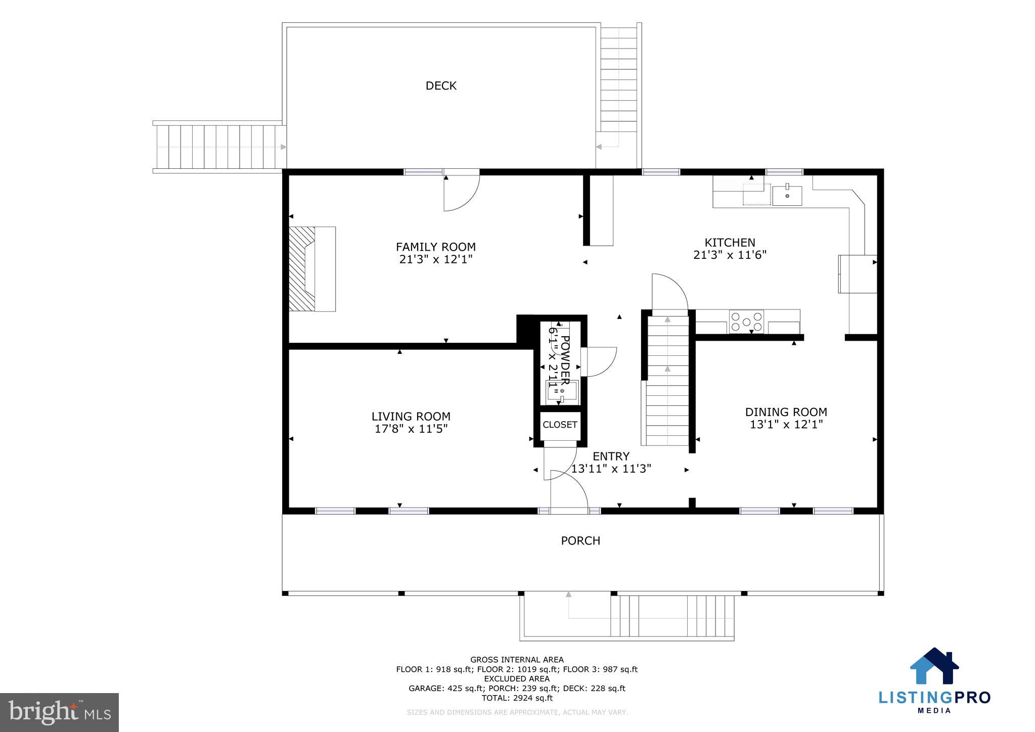 MAXWELL HALL - Residential