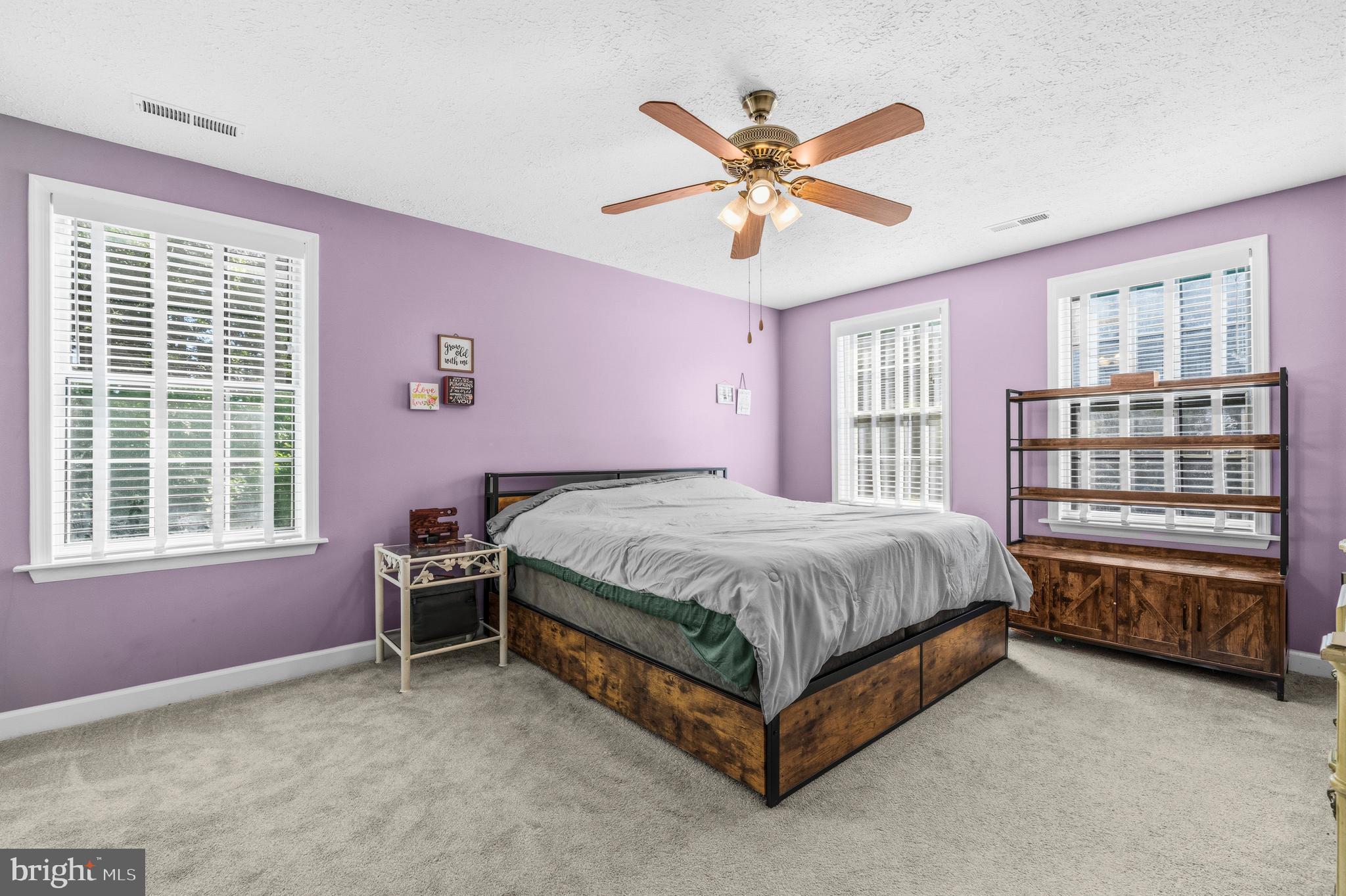 MAXWELL HALL - Residential