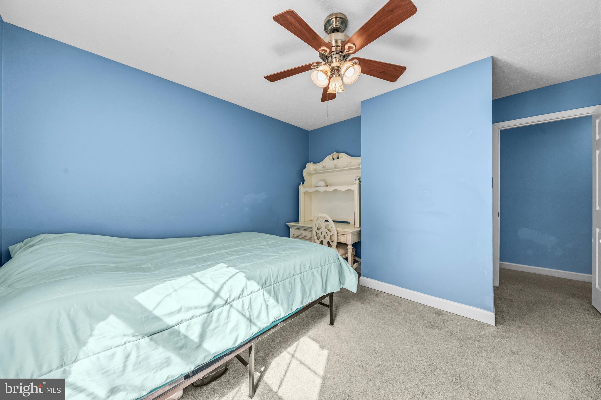 MAXWELL HALL - Residential