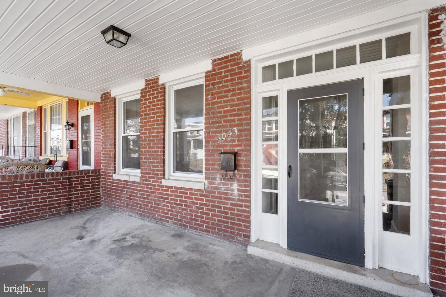 FRANKLINTOWN ROAD - Residential