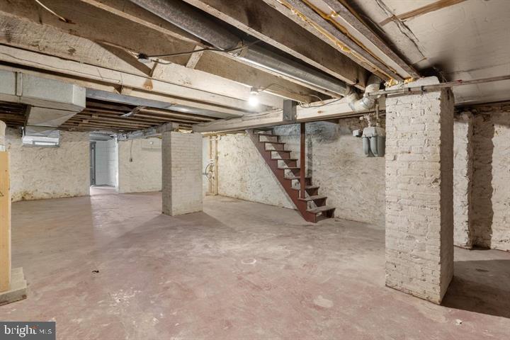 FRANKLINTOWN ROAD - Residential