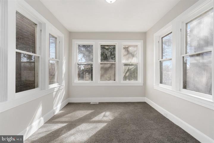 FRANKLINTOWN ROAD - Residential