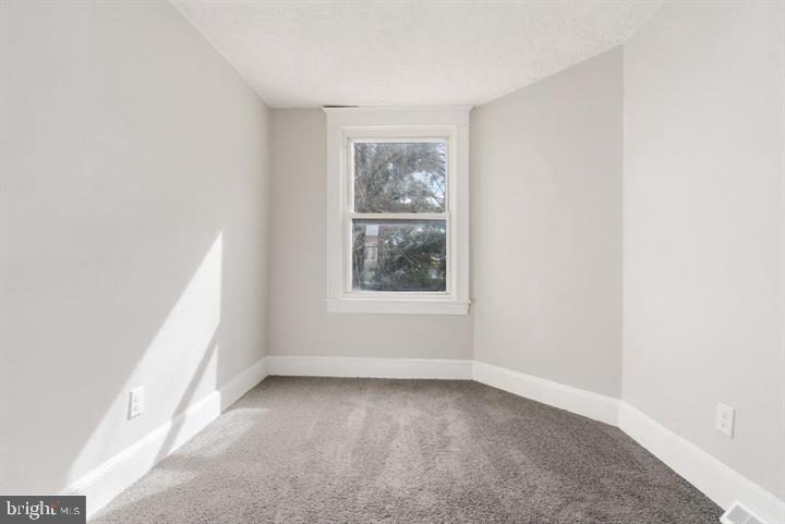 FRANKLINTOWN ROAD - Residential