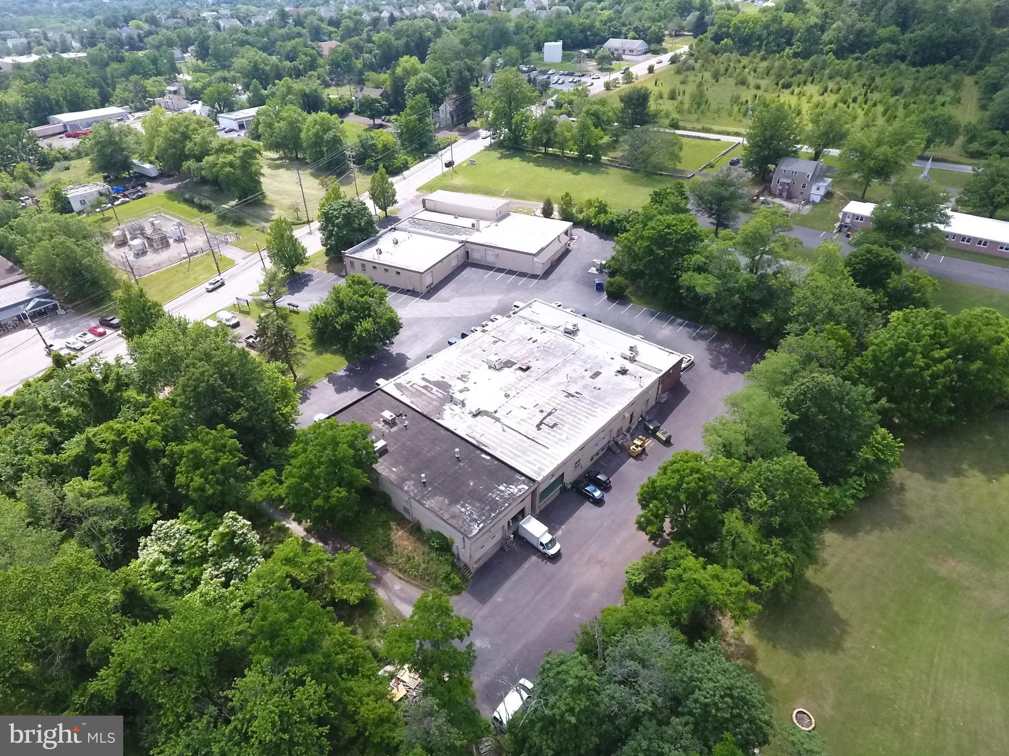 1055 W GERMANTOWN PIKE