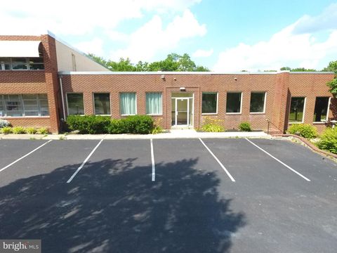 1055 W GERMANTOWN PIKE NORRISTOWN PA 19403