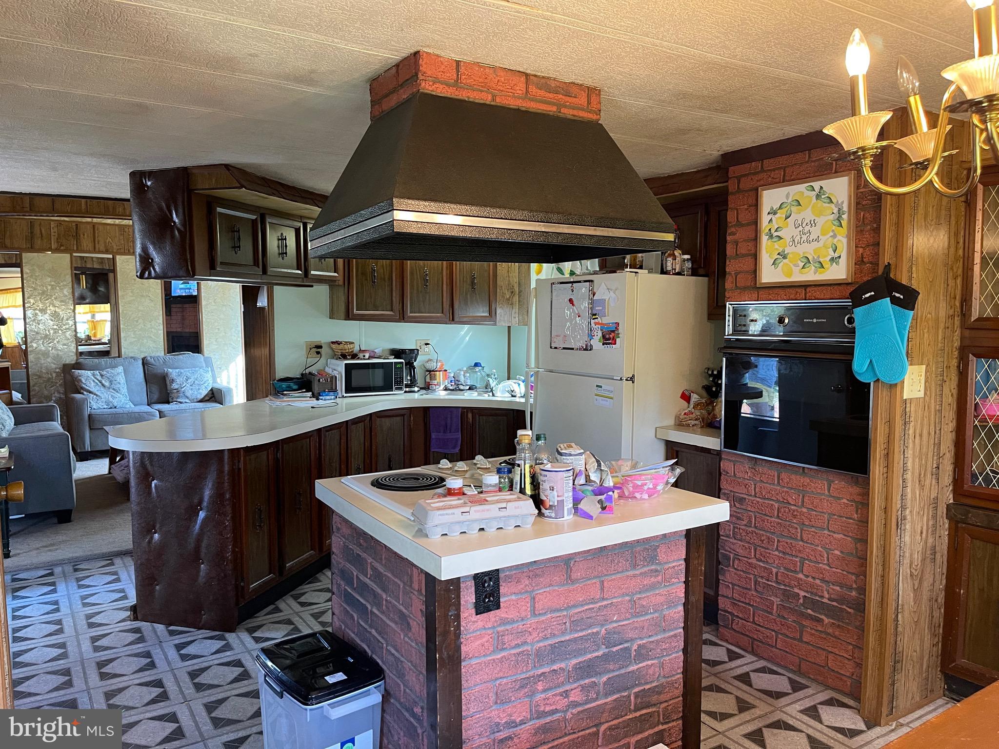 POTOMAC HILLS - Residential