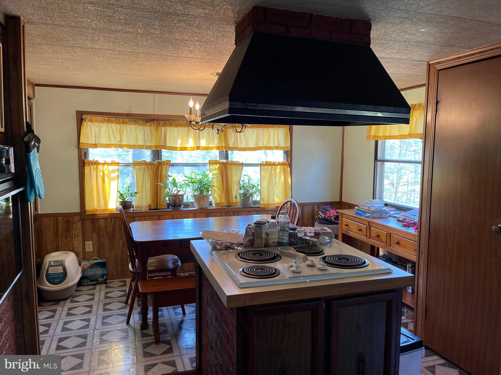 POTOMAC HILLS - Residential