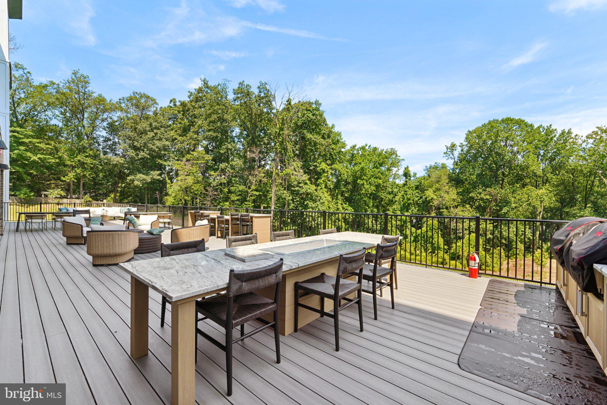 ELEMENT AT MILL CREEK - Residential