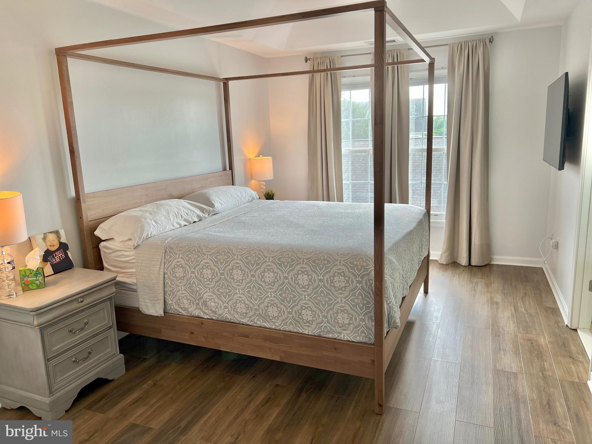 VILLAGES OF URBANA - Residential Lease