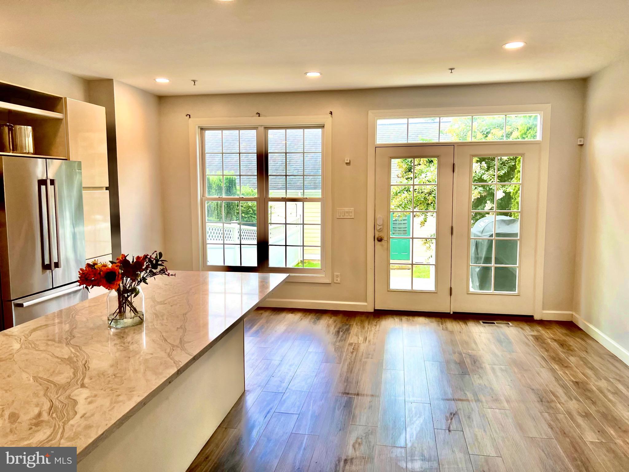 VILLAGES OF URBANA - Residential Lease