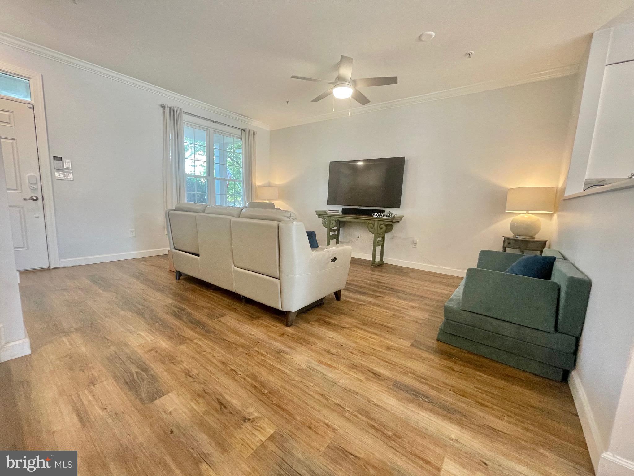 VILLAGES OF URBANA - Residential Lease