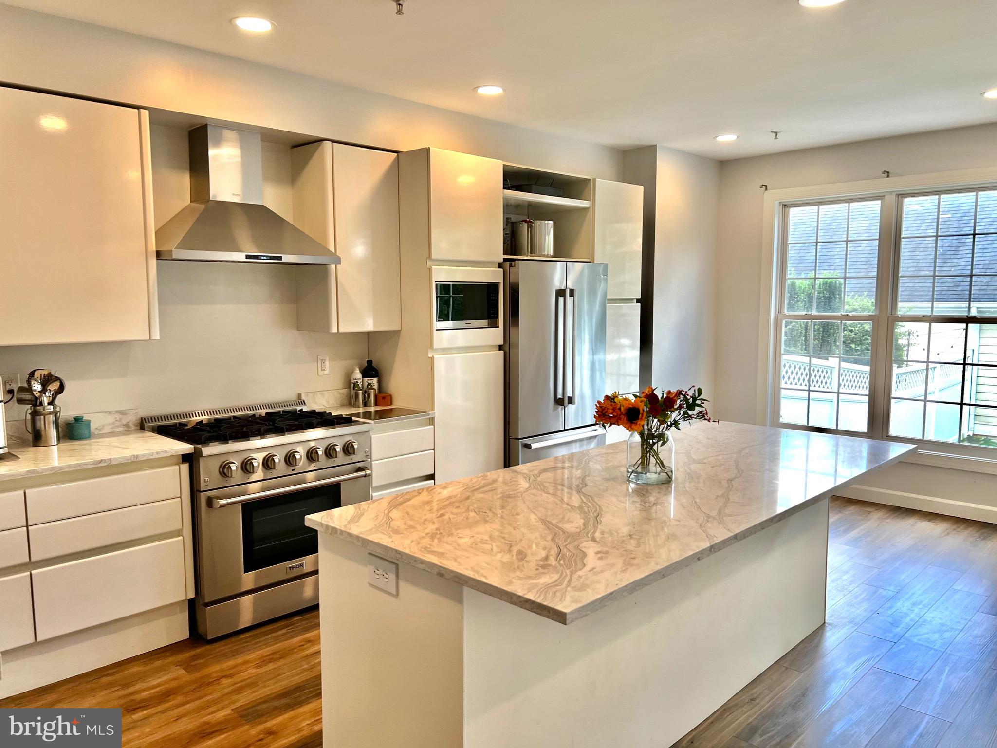 VILLAGES OF URBANA - Residential Lease