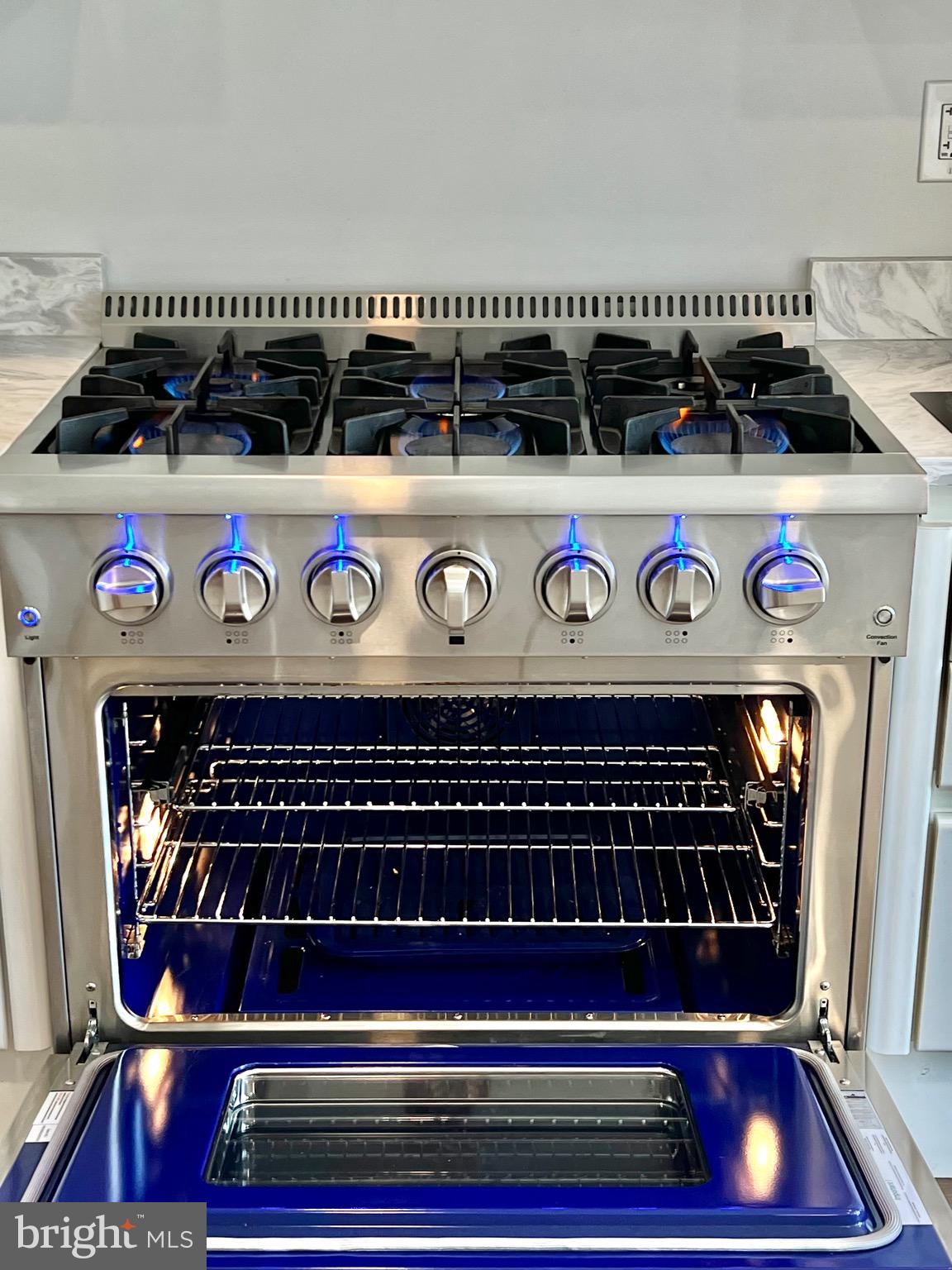 VILLAGES OF URBANA - Residential Lease