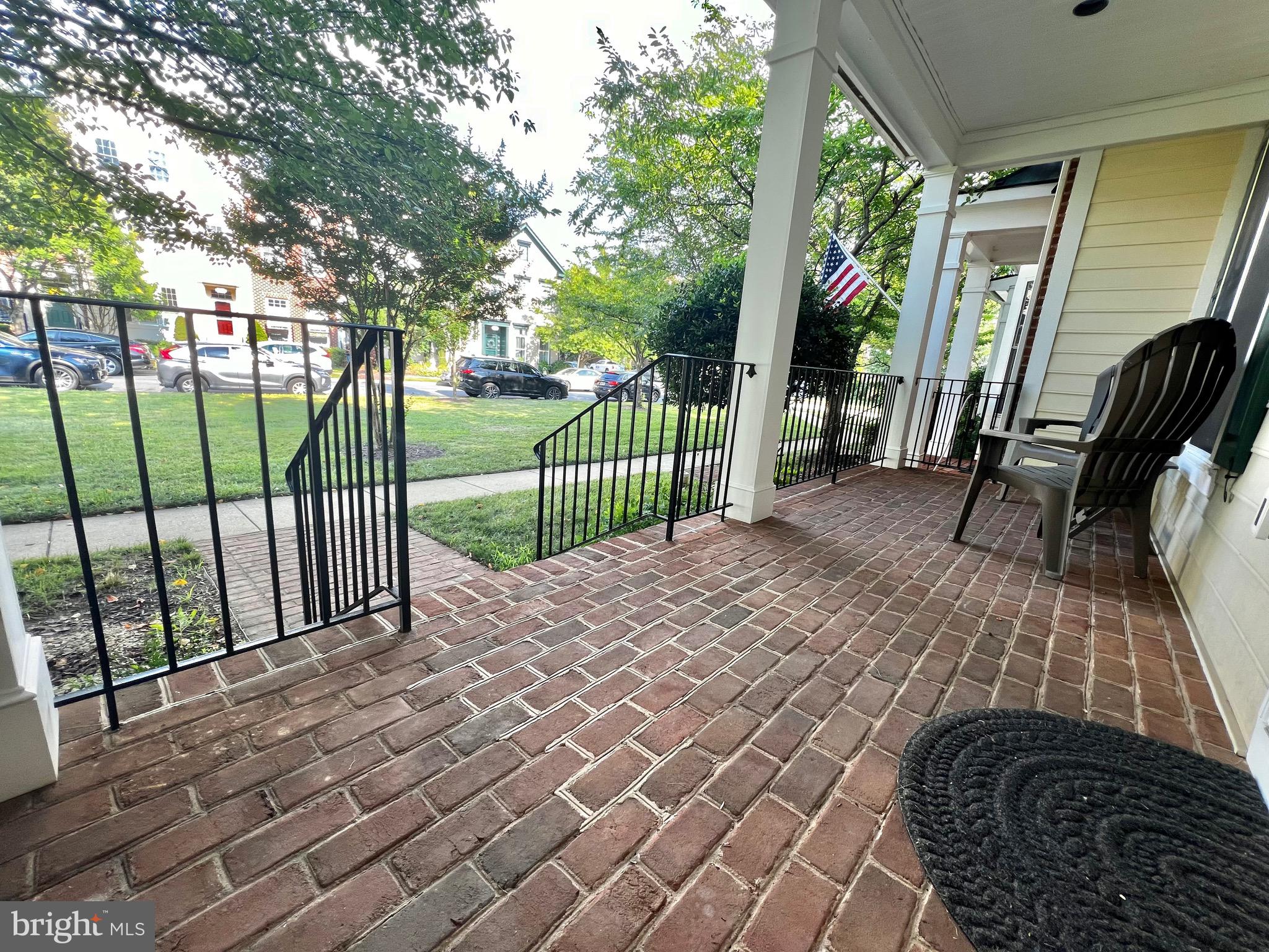 VILLAGES OF URBANA - Residential Lease