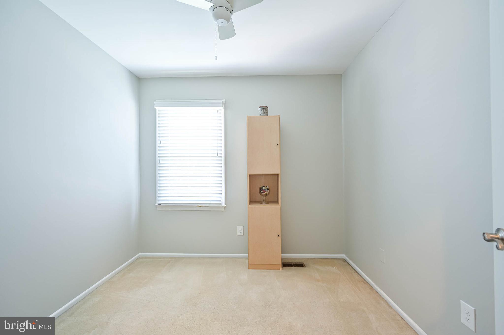 LAKE BRADDOCK - Residential