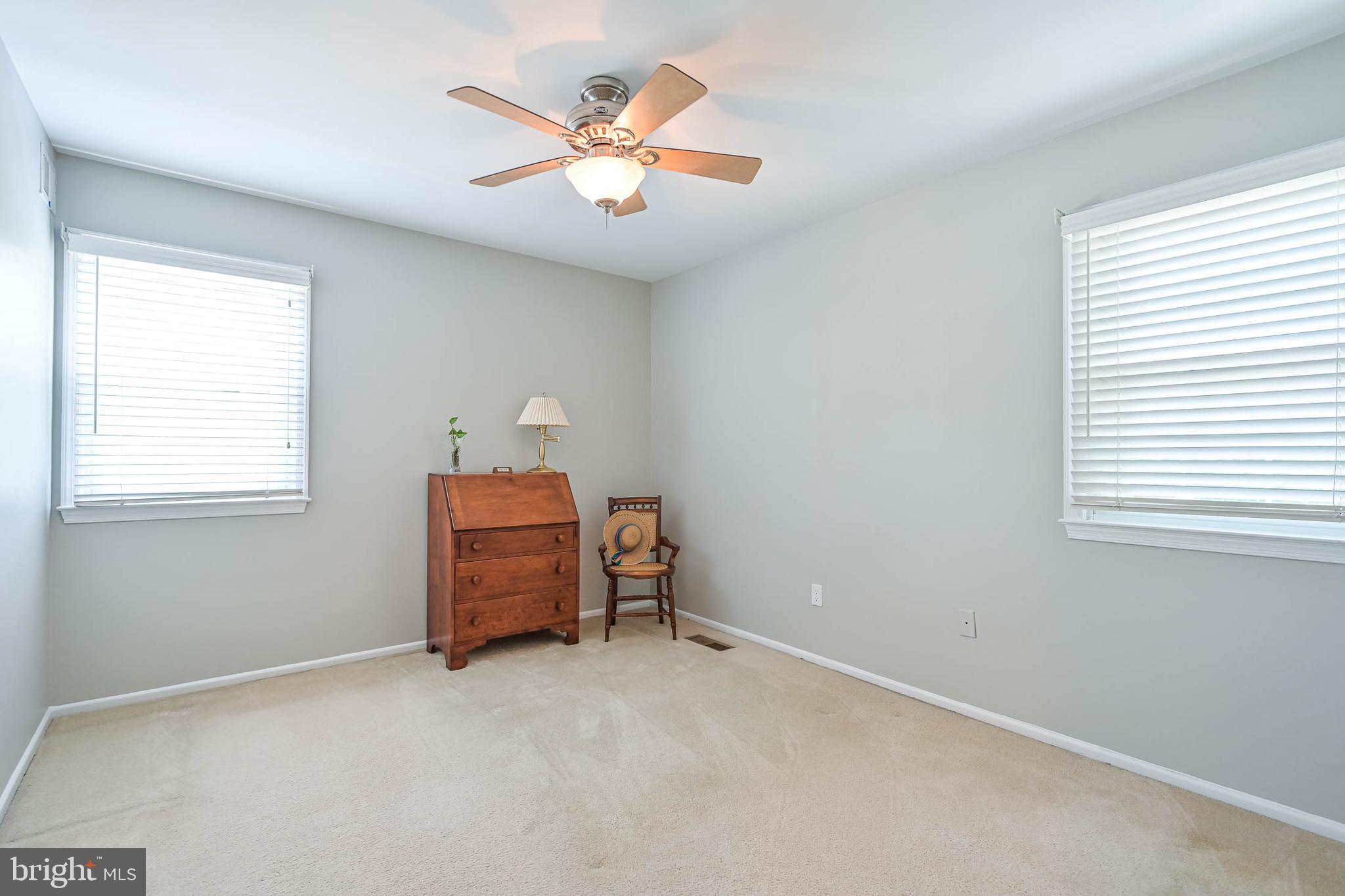 LAKE BRADDOCK - Residential