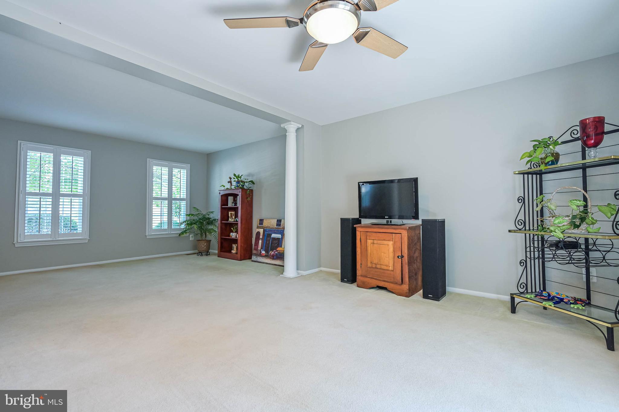 LAKE BRADDOCK - Residential