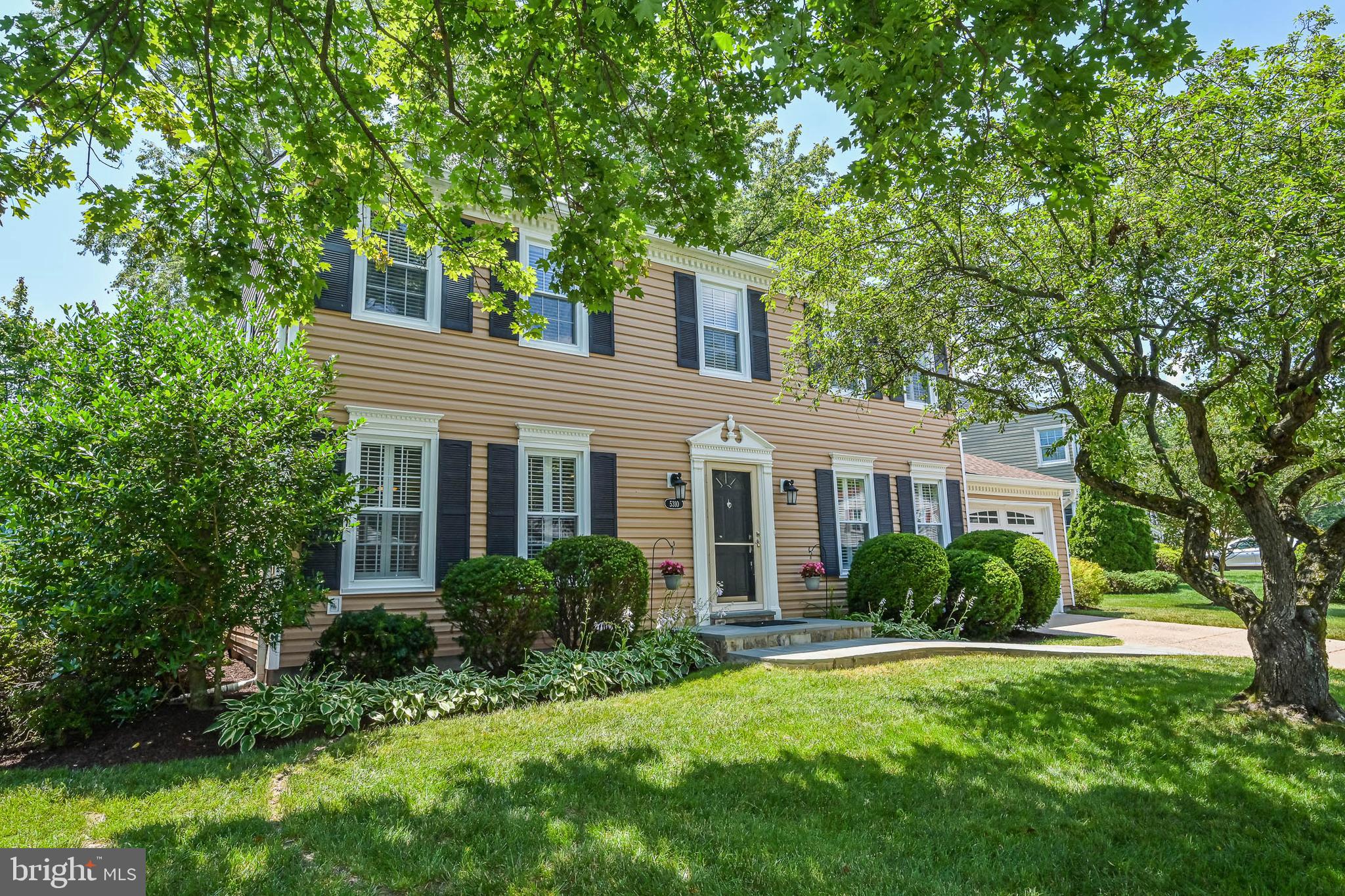 LAKE BRADDOCK - Residential