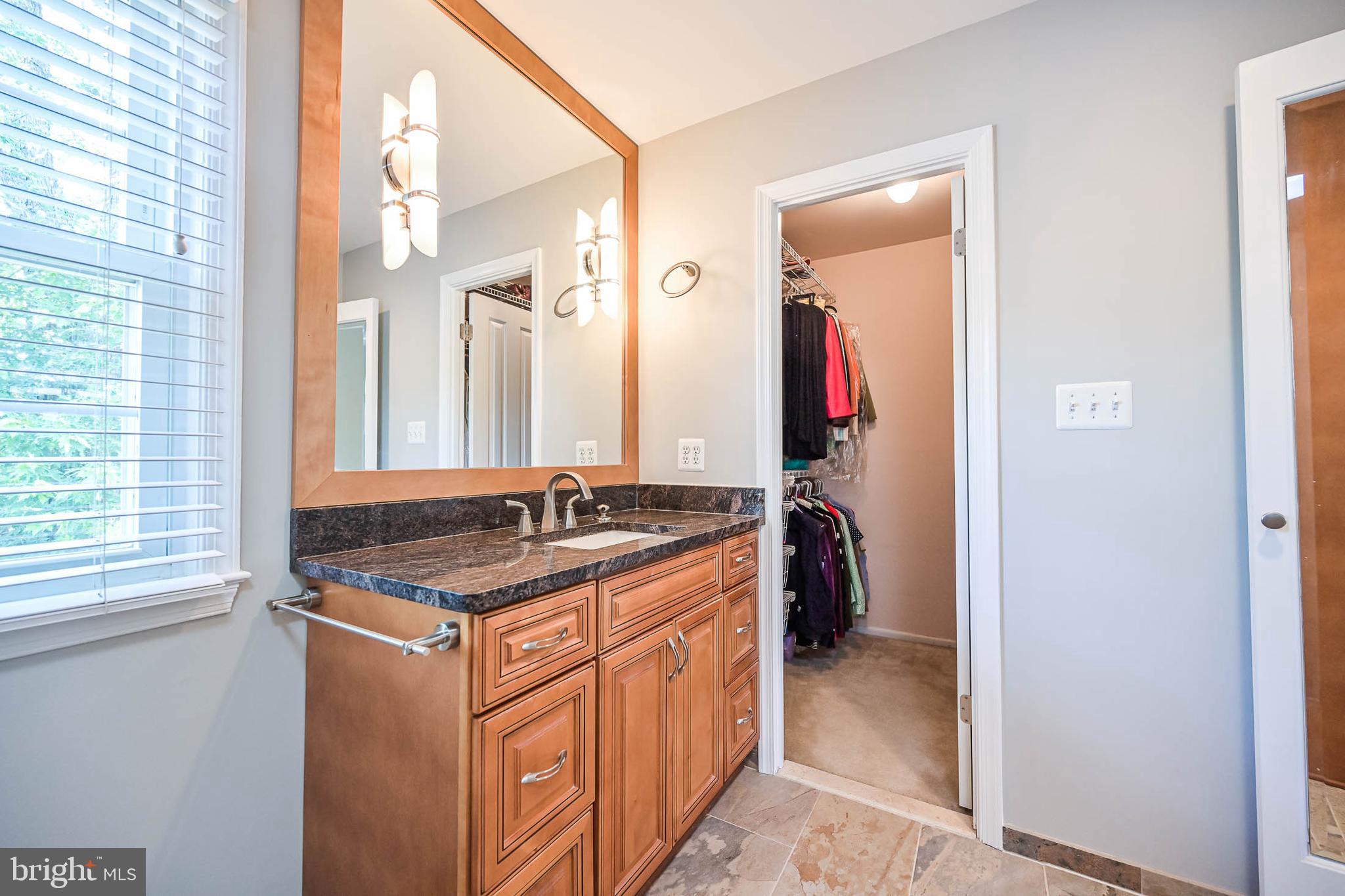 LAKE BRADDOCK - Residential