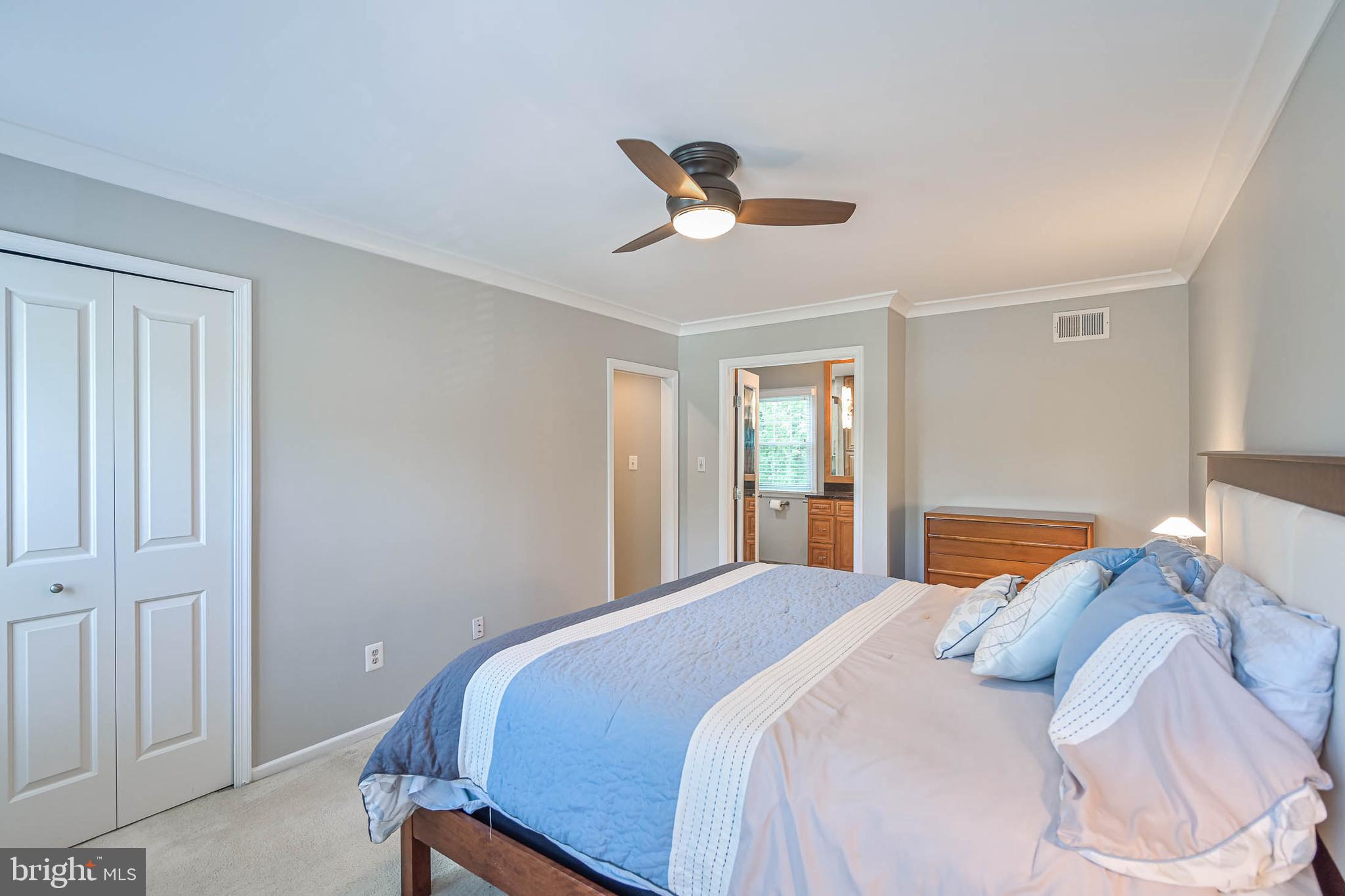 LAKE BRADDOCK - Residential