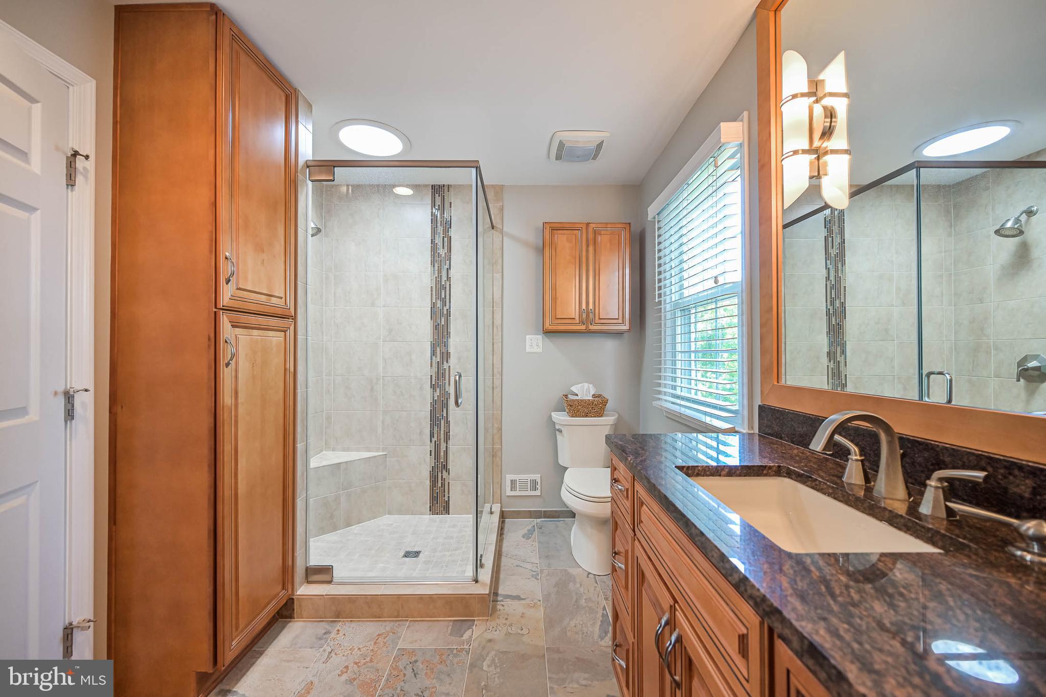 LAKE BRADDOCK - Residential