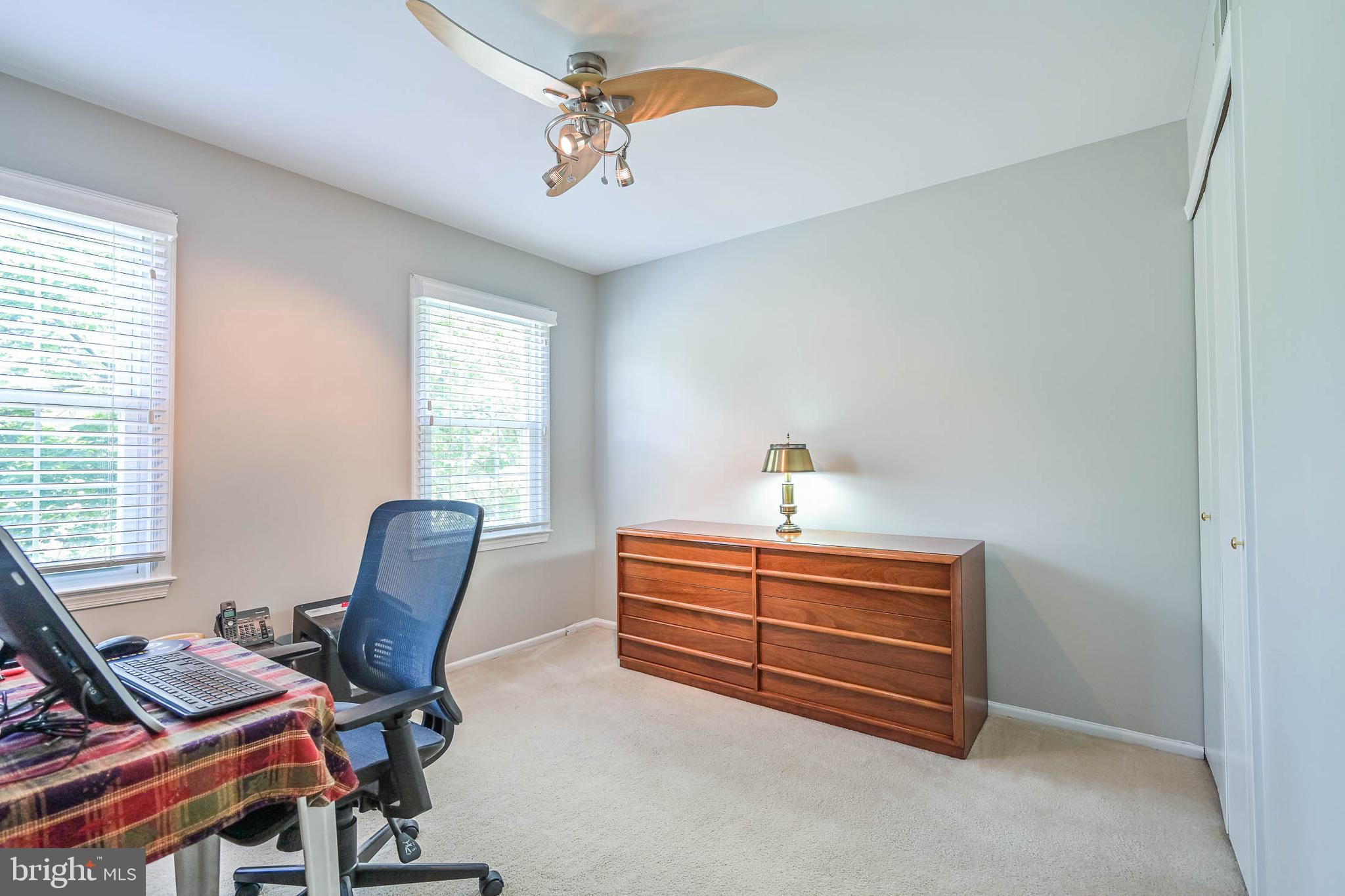 LAKE BRADDOCK - Residential