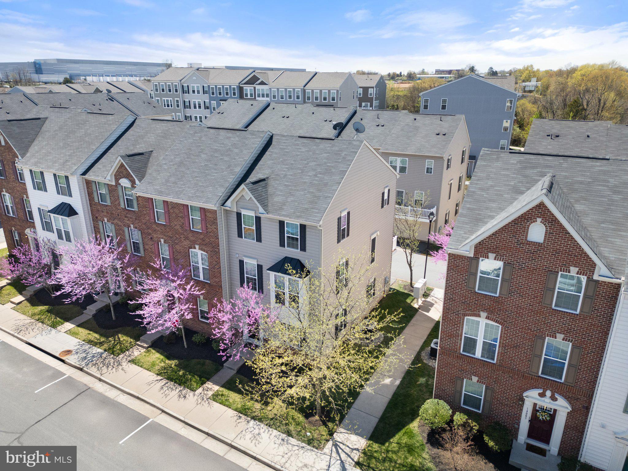 HEATHCOTE COMMONS - Residential