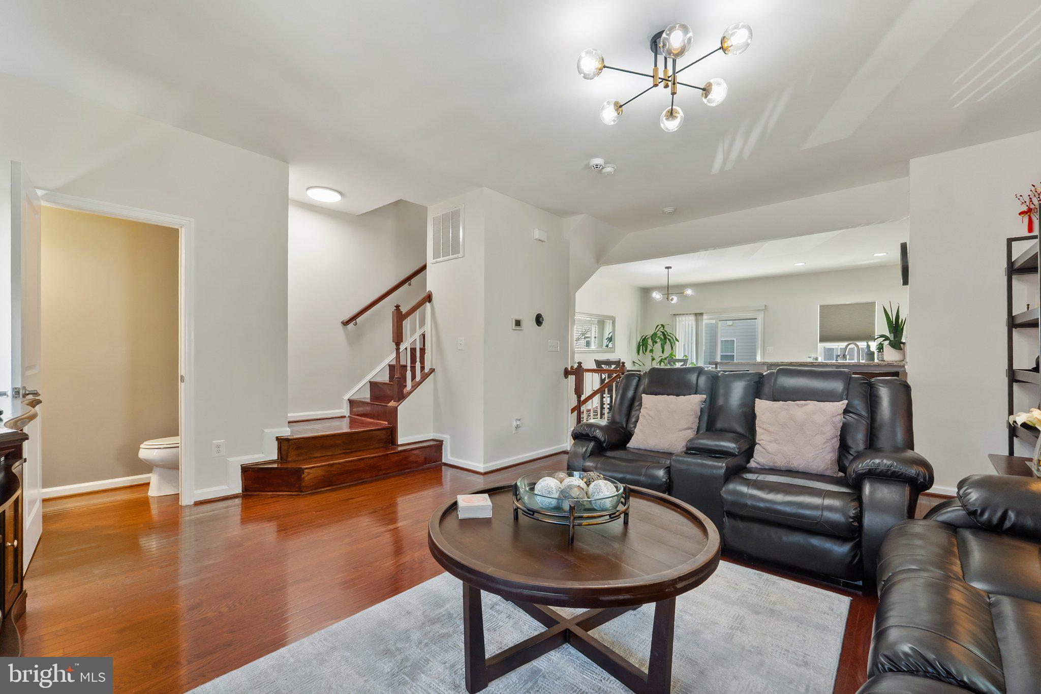 HEATHCOTE COMMONS - Residential