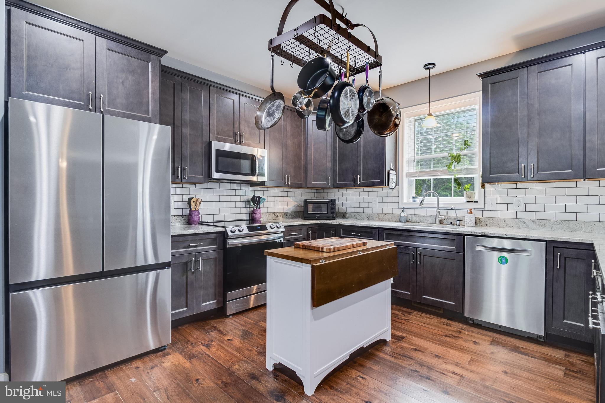 44735 BARNES AND YEH LANE