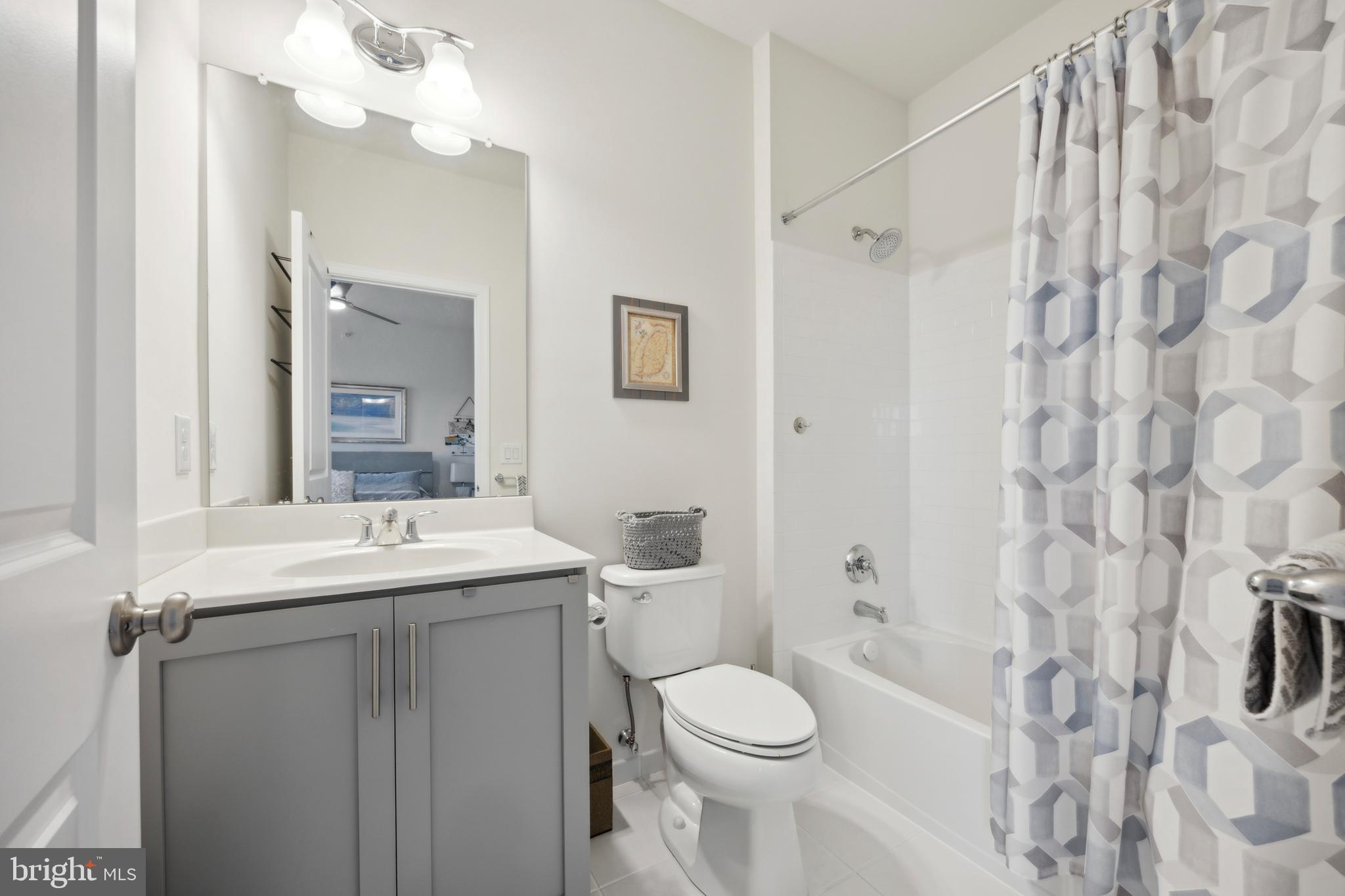 NEW BRITAIN WOODS - Residential