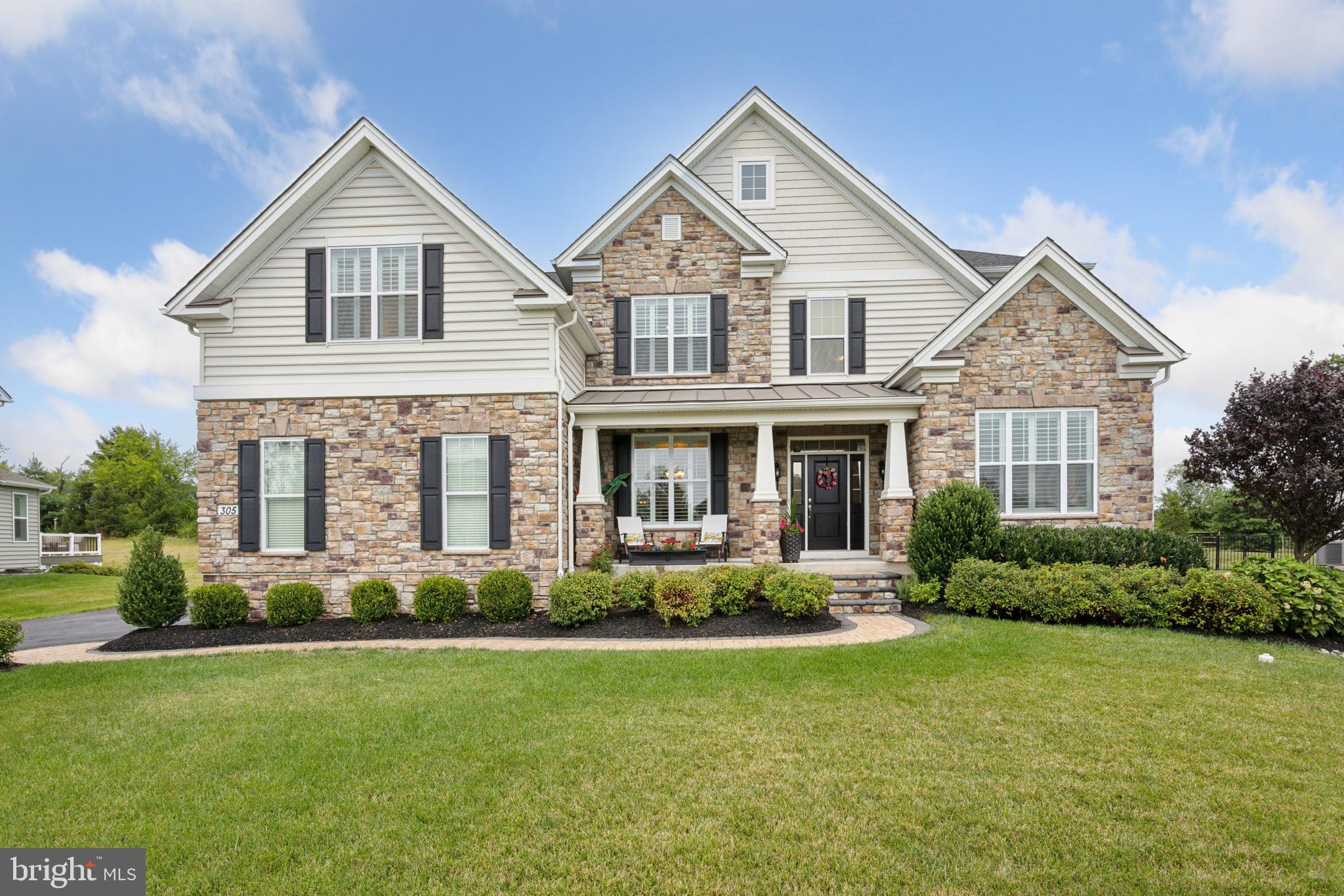 NEW BRITAIN WOODS - Residential