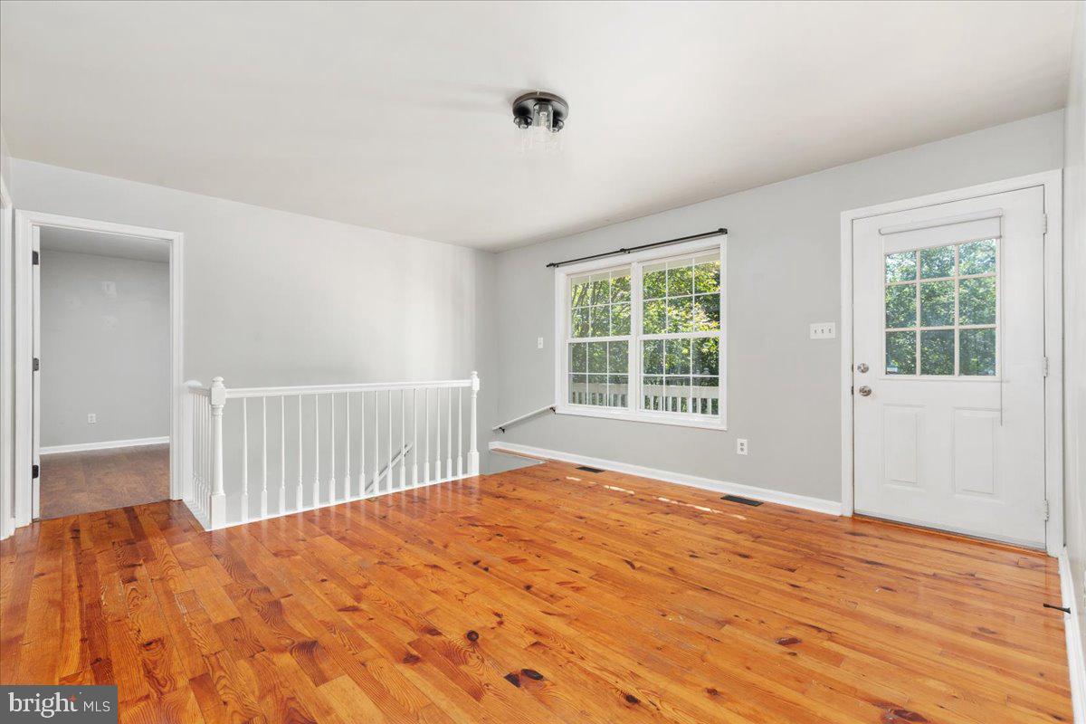 12064 DEERFIELD LANE
