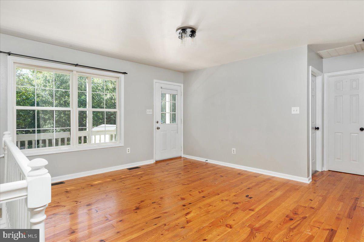 12064 DEERFIELD LANE
