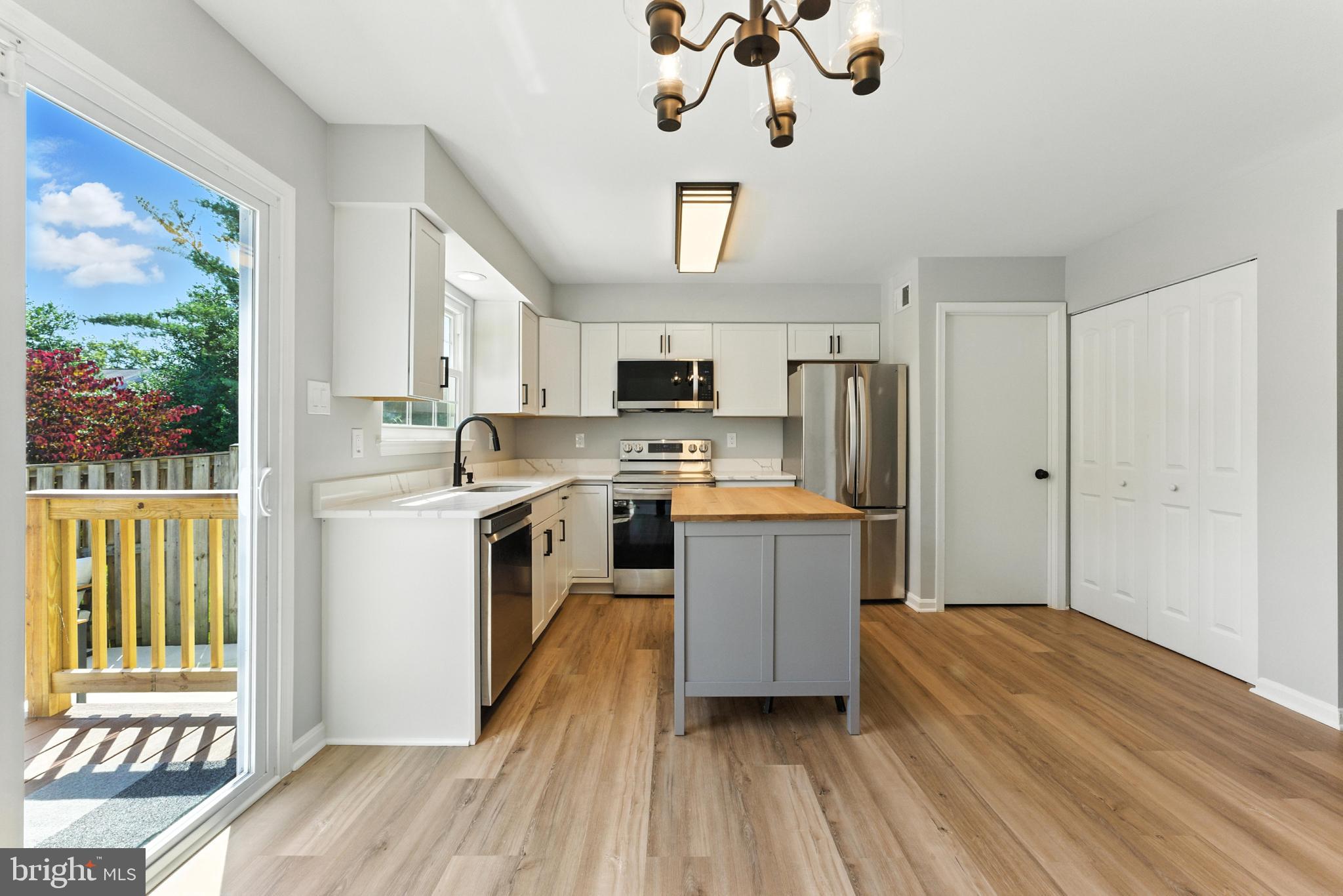 HALLOWELL - Residential