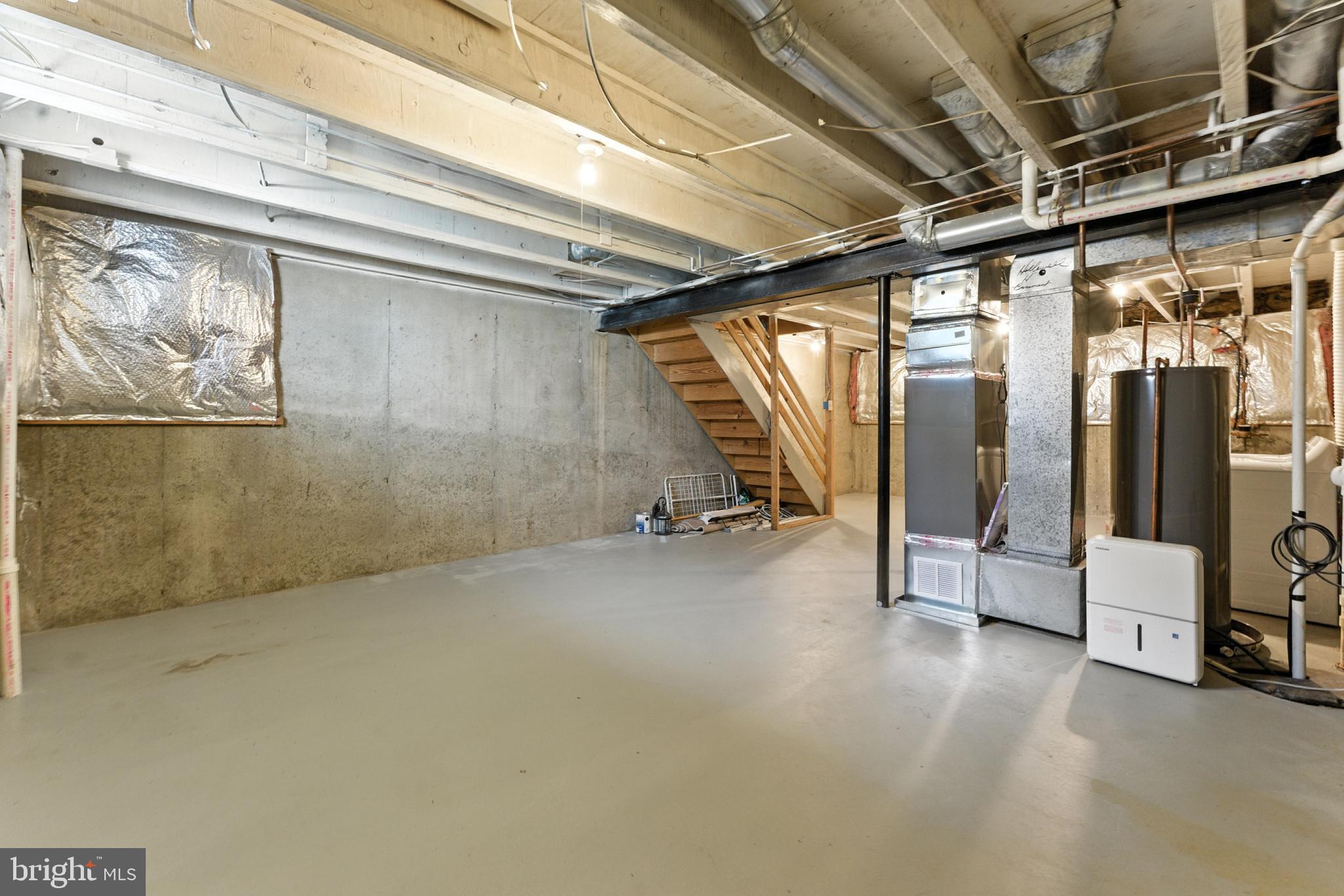 HALLOWELL - Residential