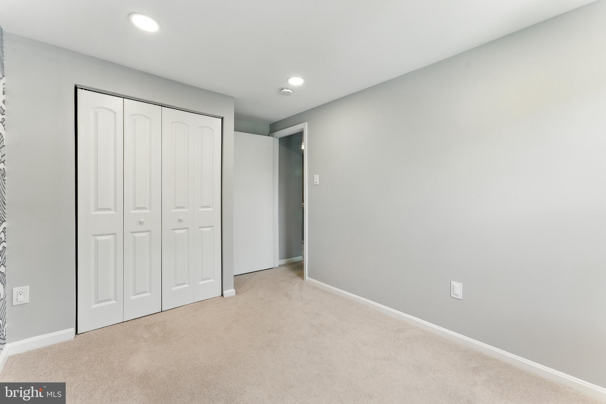 HALLOWELL - Residential