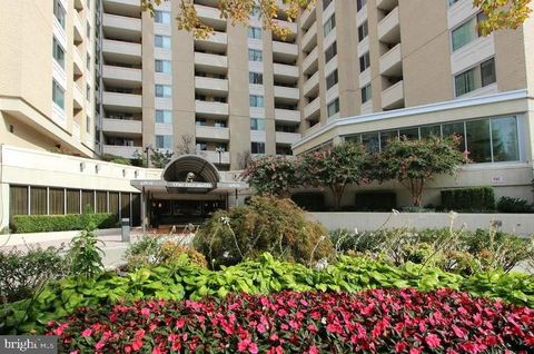 Photo of 4601 N PARK AVE #P-444, CHEVY CHASE, MD 20815 (MLS # MDMC2097370)